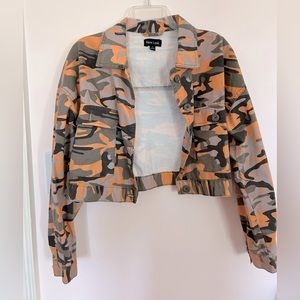 NEW LOOK -  Cropped Denim Jean Camo Jacket - Women’s L (Like *NEW*)